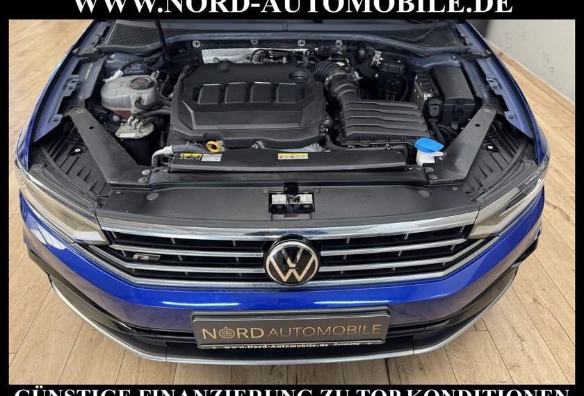 Volkswagen Passat Variant Passat Variant 2.0 TDI R-Line Pano/StHz/Kamera