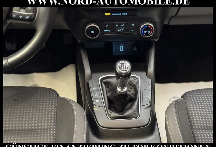 Ford Focus Focus Turnier 1.5 EcoBlue *AHK*LED*SPUR*NAVI* Co