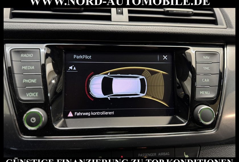 Skoda Fabia Fabia Combi 1.0 TSI Garantie09.2027/Navi/LED/PDC