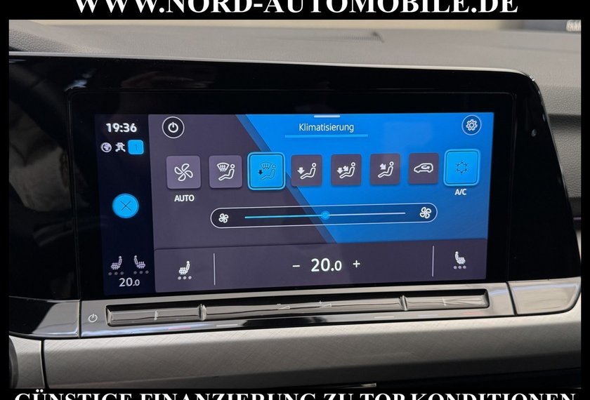 Volkswagen Golf Golf Life 2.0 TDI DSG Navi/LED/AHK/PDC/ACC