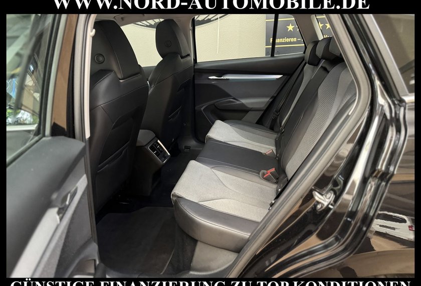 Skoda Enyaq Enyaq iV 60 Loft Pano/Kamera/Side&amp;Lane/ACC/21