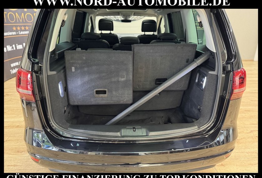 Volkswagen Sharan Sharan Highline 1.4 TSI DSG 7-Sitzer/AHK/Pano/