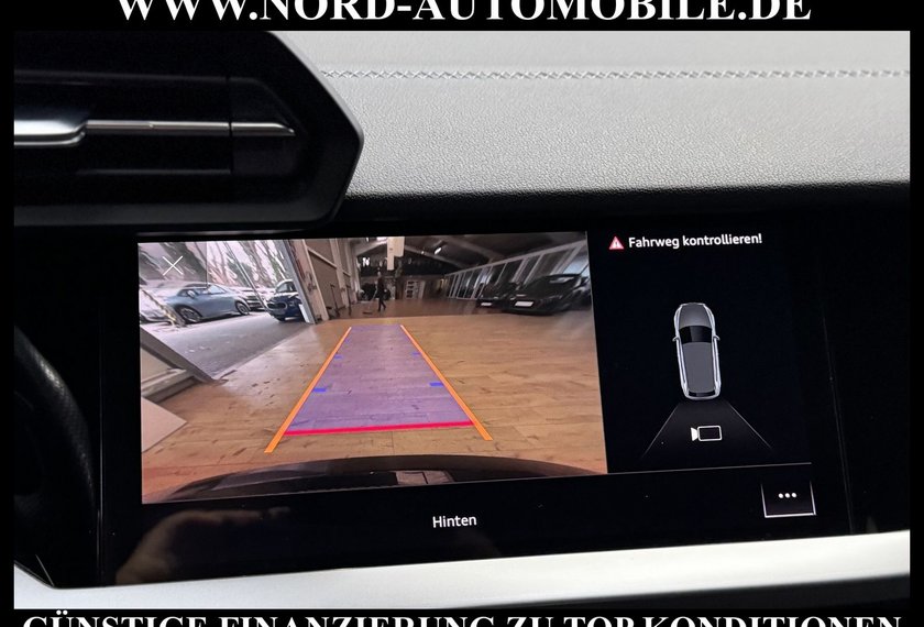 Audi A3 A3 Sportback 30 TFSI S-Tronic S-Line Kamera/LED