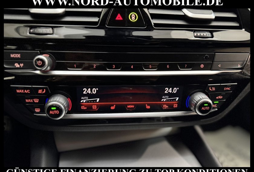 BMW 520 520 d Touring xDrive *LED*AHK*Luft*ParkAss*Leder