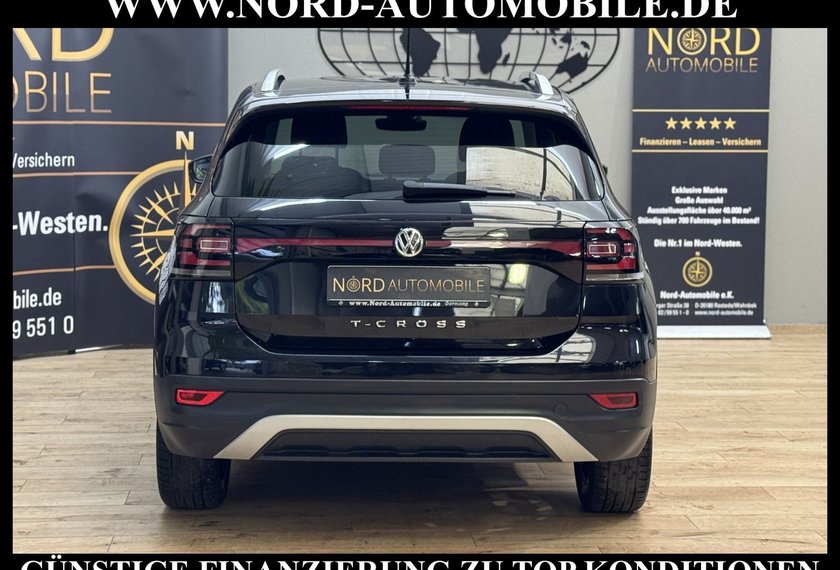 Volkswagen T-Cross T-CROSS Highline 1.0 TSI Navi/LED/ACC/18