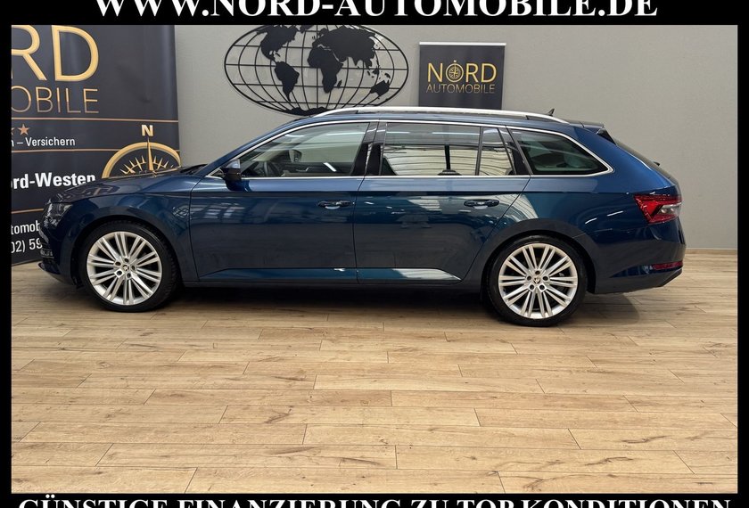 Skoda Superb Superb Combi 2.0 TDI DSG Premium *AHK*Pano*StHz*