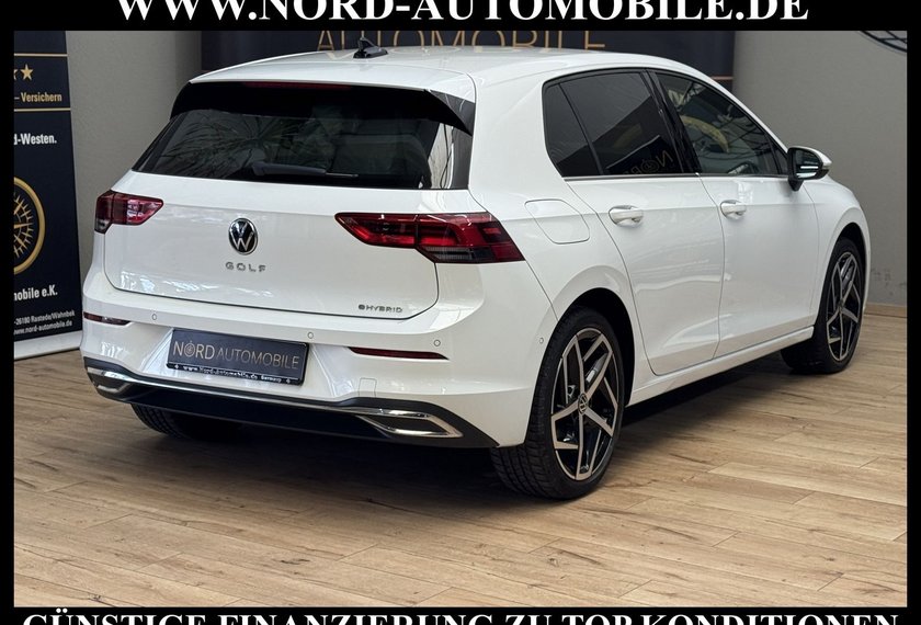 Volkswagen Golf Golf Style 1.4TSI eHybrid DSG Kamera/Side&amp;Lane/