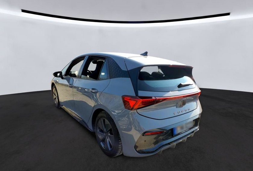 Cupra Born Born 150 KW Automatik Kamera/Navi/LED/18/ACC