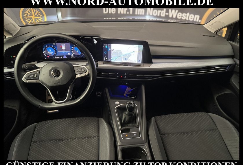 Volkswagen Golf Golf Life ACTIVE 1.5 TSI Navi/LED/PDC/16/Side&amp;La