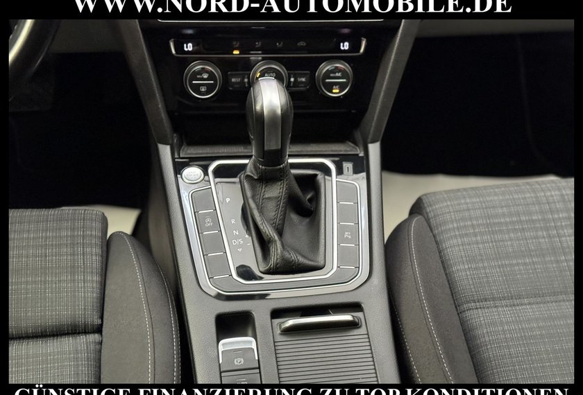 Volkswagen Passat Variant Passat Variant 1.6 TDI DSG R-Line Dig.Cockp/Kame