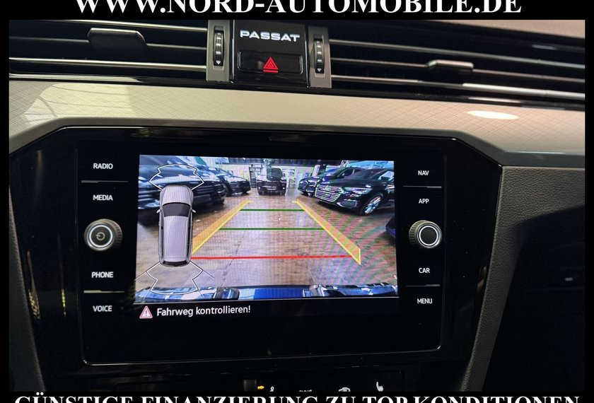 Volkswagen Passat Variant Passat Variant Business 2.0 TDI DSG Side&amp;Lane/