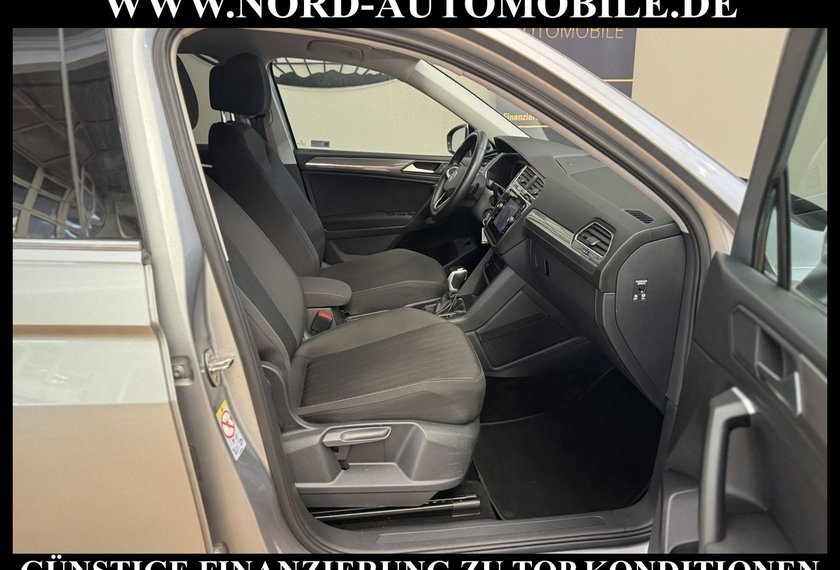 Volkswagen Tiguan Allspace Tiguan Allspace 1.5 TSI DSG Life 7-Sitzer/AHK/