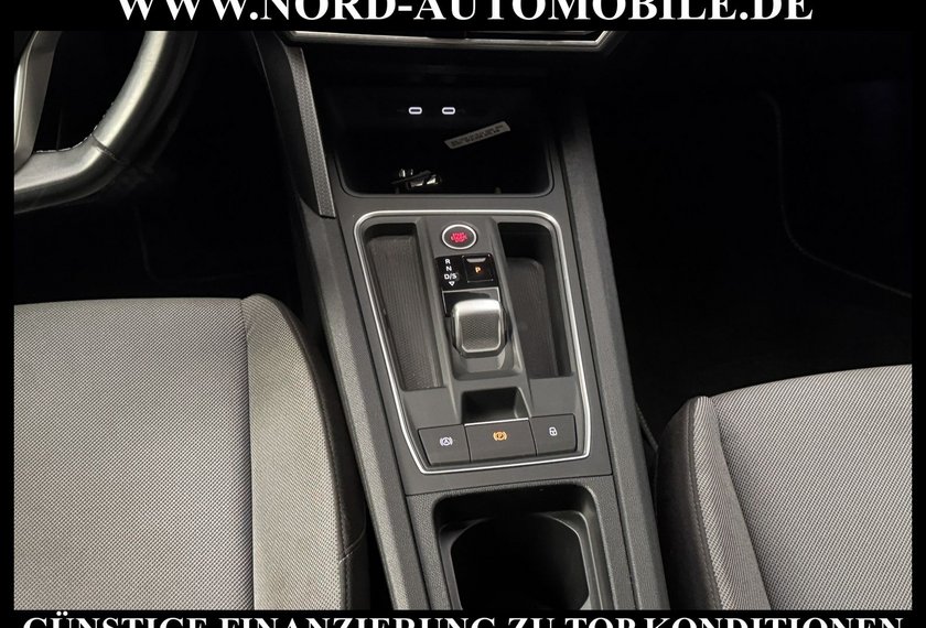 Seat Leon Leon Style 1.5 eTSI DSG Matrix LED/Kamera/Navi/
