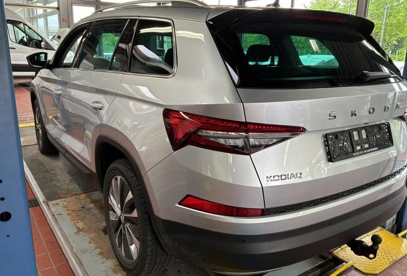 Skoda Kodiaq Kodiaq 2.0 TDI Tour 4x4 Kamera*AHK*Distronic*DSG