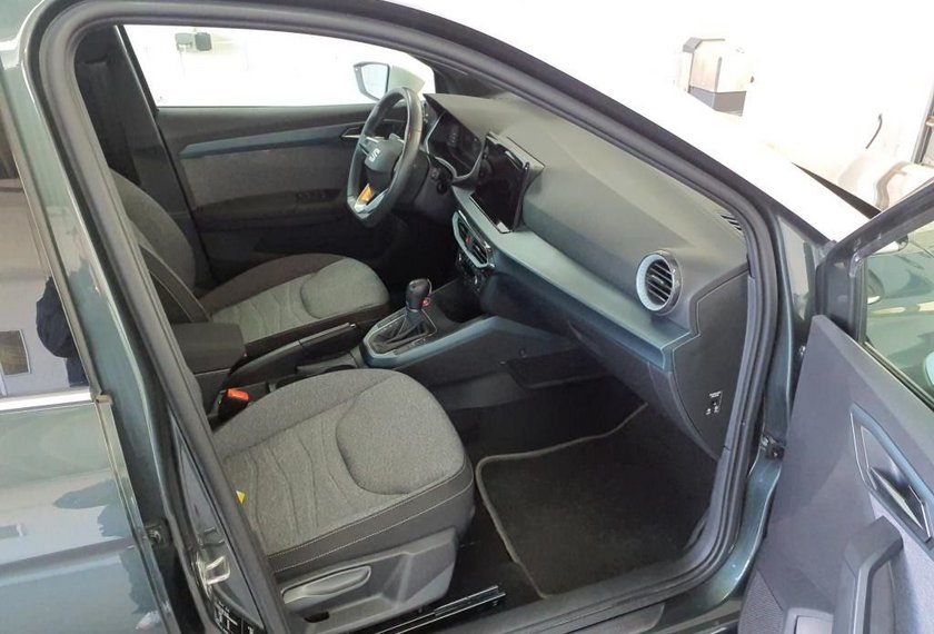 Seat Arona Arona Xperience 1.0 TSI DSG Kamera/18/Navi/LED