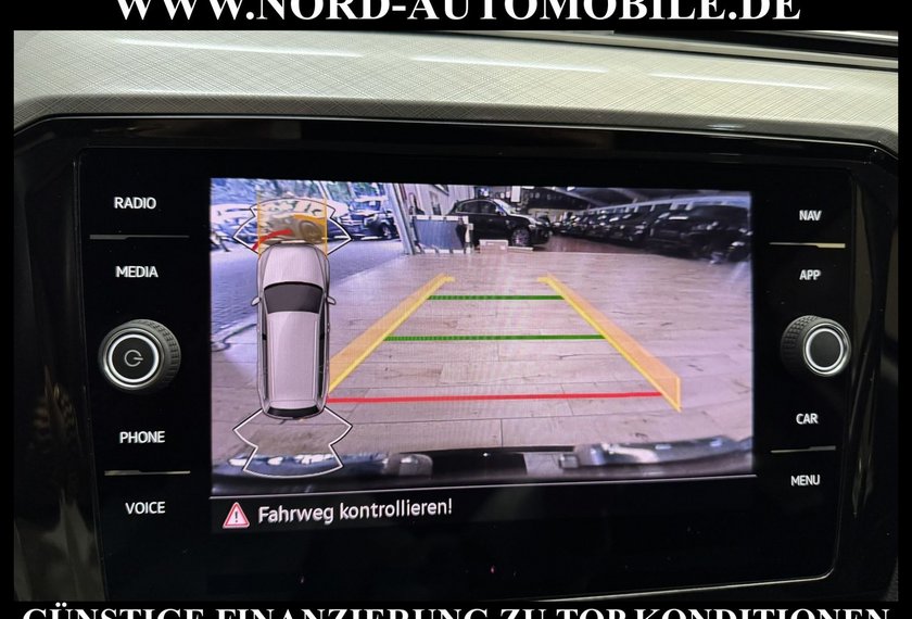 Volkswagen Passat Variant Passat Variant Business 2.0 TDI DSG Kamera/Navi/