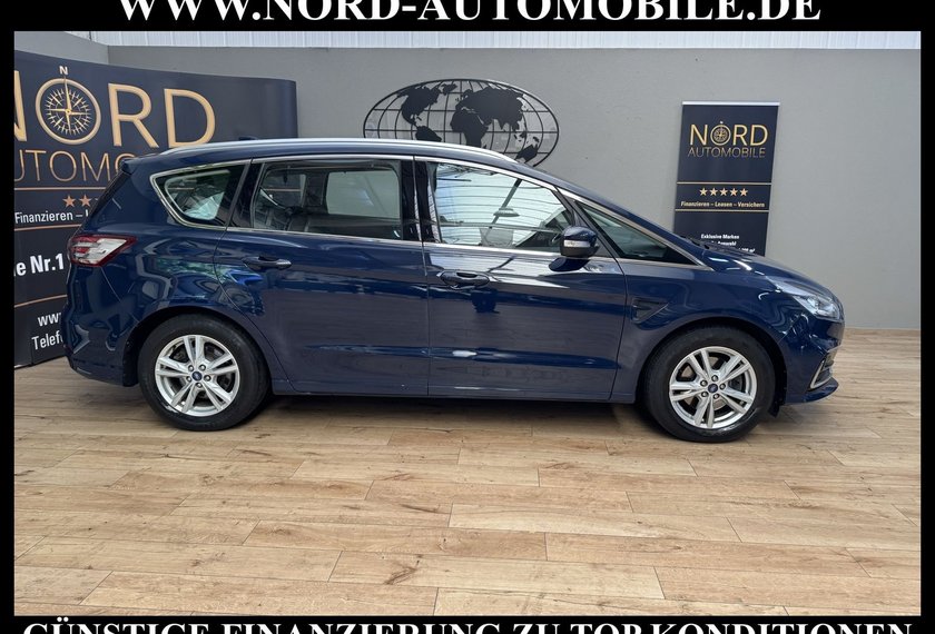 Ford S-Max S-MAX 2.0 EB TITANIUM *AHK*NAVI*SHZ*UPE:46
