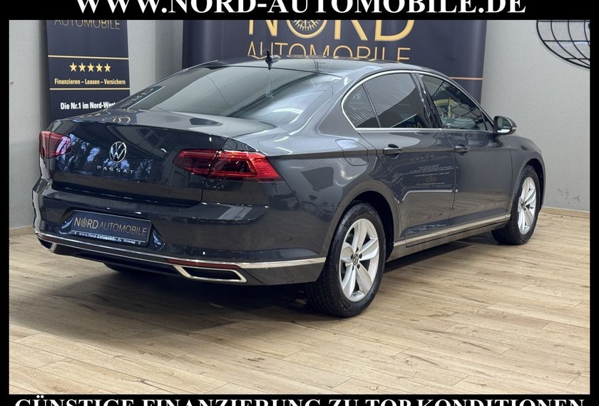 Volkswagen Passat Passat Limousine Elegance 2.0 TDI DSG Kamera/Dig