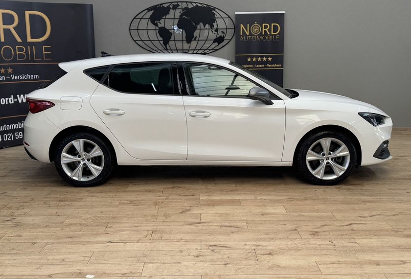 Seat Leon Leon FR e-HYBRID DSG Navi*LED*PDC*17''*