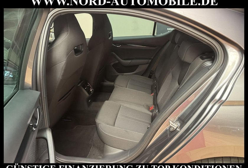Skoda Octavia Octavia iV Limousine Sportline 1.4TSI DSG Virt.C