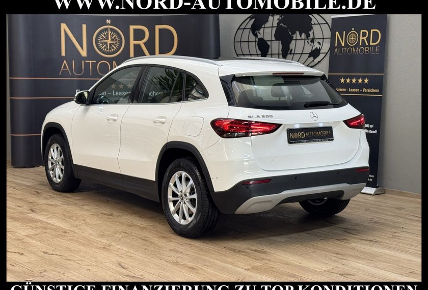 Mercedes-Benz GLA 200 GLA 200 DCT STYLE *AHK*PANO*NAVI*MBUX