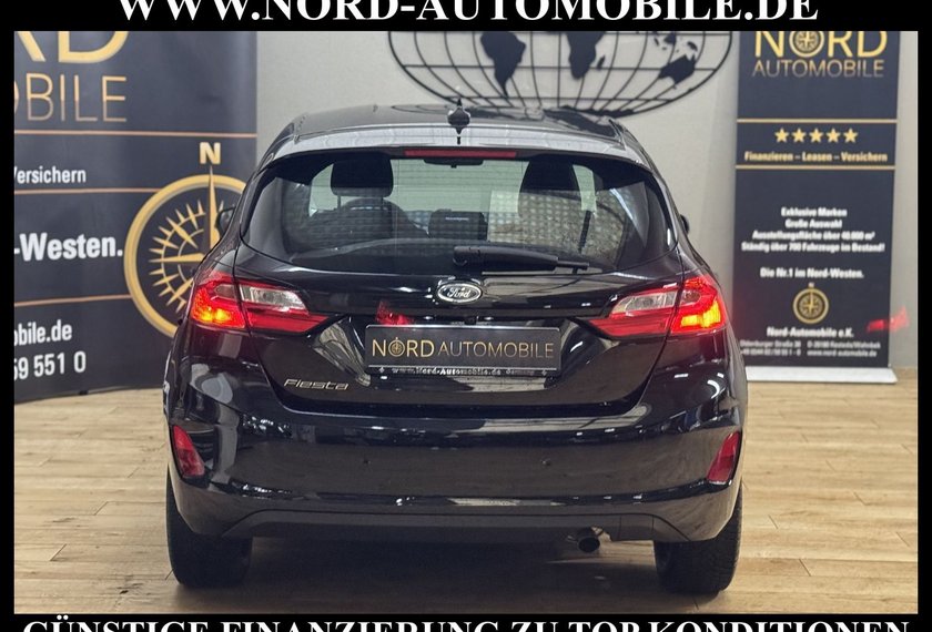 Ford Fiesta Fiesta Cool &amp; Connect *LED*Navi*Kamera*PDC*