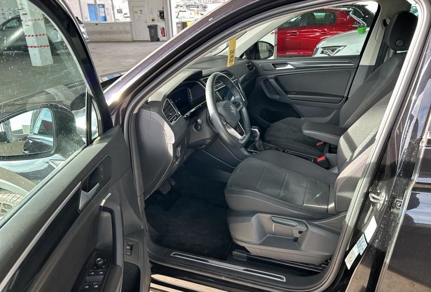 Volkswagen Tiguan Tiguan Elegance 2.0 TDI DSG AHK/Virt.Cockpit/18/