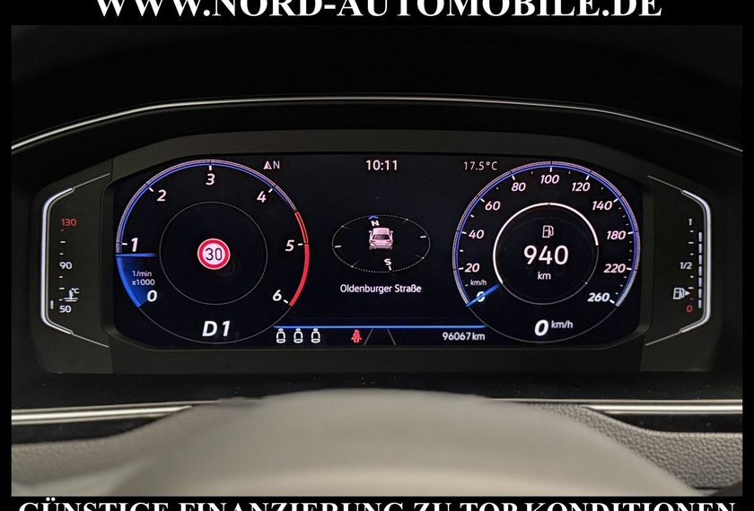 Volkswagen Passat Variant Passat Variant R-Line 2.0 TDI DSH AHK/Matrix/18