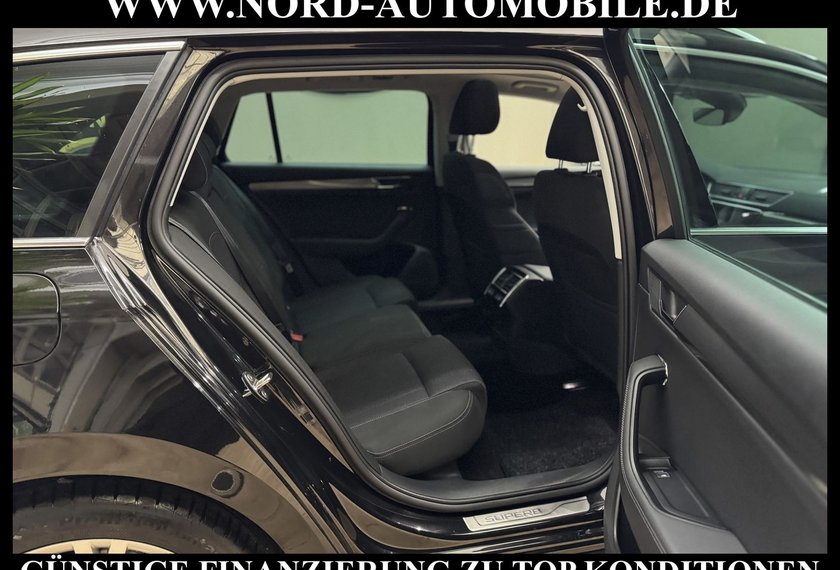 Skoda Superb Superb Combi Style 2.0 TDI DSG Pano/AHK/Kamera/