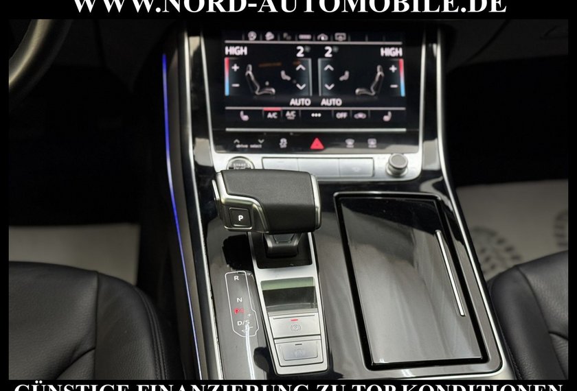 Audi Q8 Q8 55 TFSI QU. Leder/Kamera/Pano/SIDE&amp;LANE/ACC/
