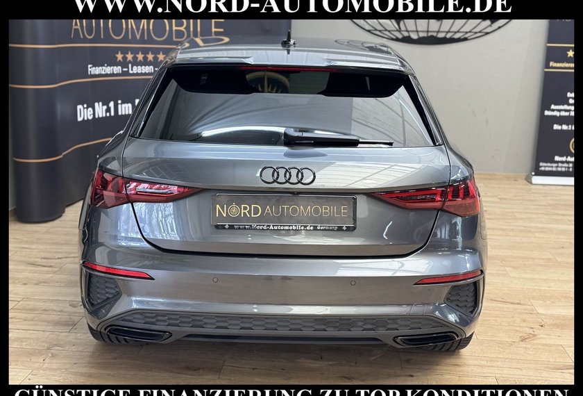 Audi A3 A3 Sportback S-Line 30 TFSI S-Tronic Matrix