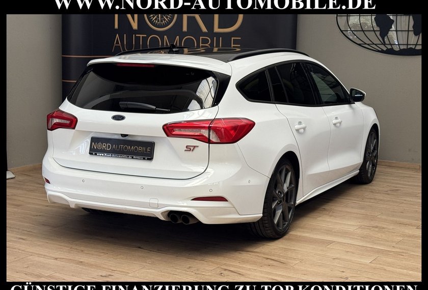 Ford Focus Focus Turnier 2.0 EB ST *RECARO*PANO*MATRIX*HUD*