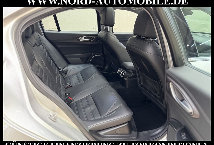 Alfa Romeo Giulia Giulia 2.2 JTDM LUSSO TI *PANO*LEDER*ACC*UPE:56*