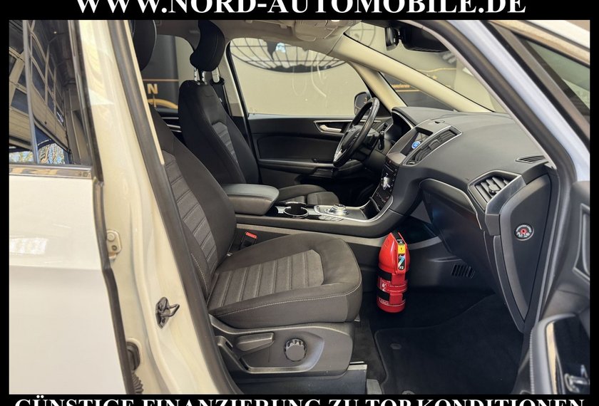 Ford S-Max S-Max 2.0 EcoBlue Titanium LED*AHK*ACC*190PS*KAM