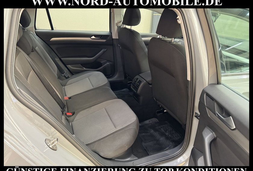 Volkswagen Passat Variant Passat Variant Conceptline 2.0 TDI DSG Kamera