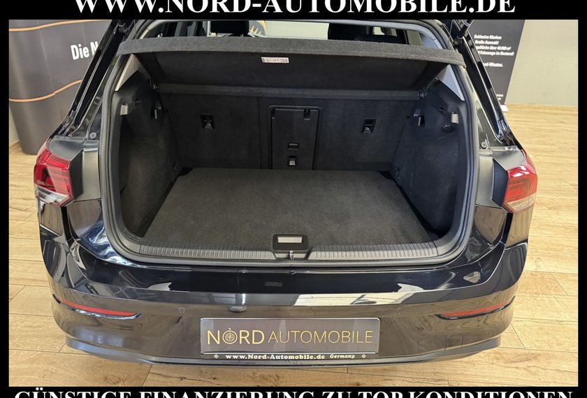 Volkswagen Golf Golf VIII Lim. 1.5 TSI Life Garantie bis 02/28