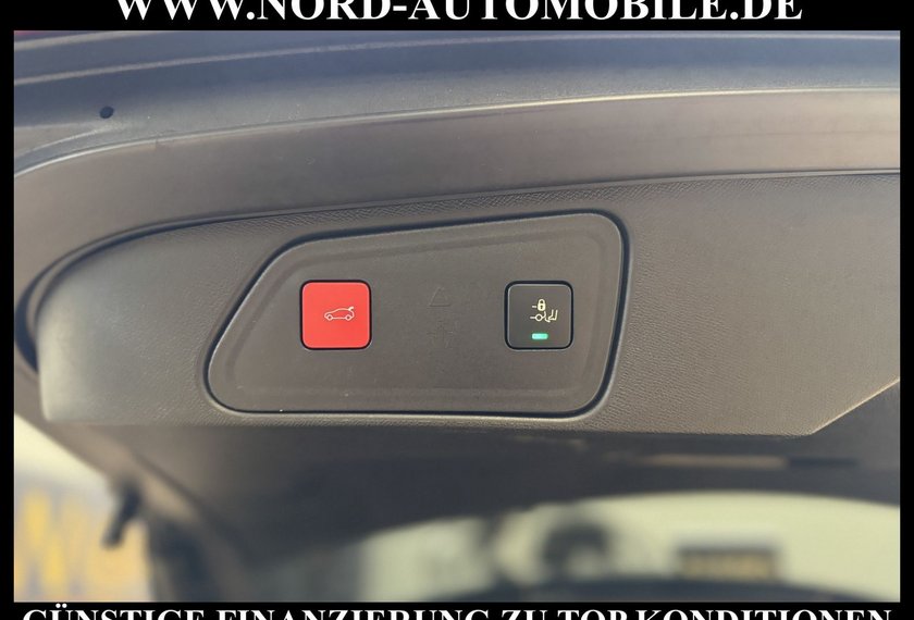 Peugeot 3008 3008 Hybrid4 300 GT *LED*NAVI*PANO*FOCAL*19Z*