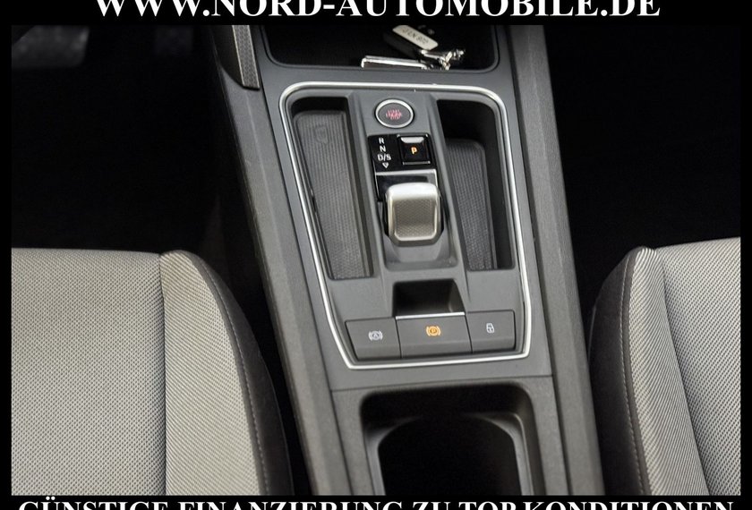 Seat Leon Leon Style 2.0 TDI DSG Navi/LED/APS