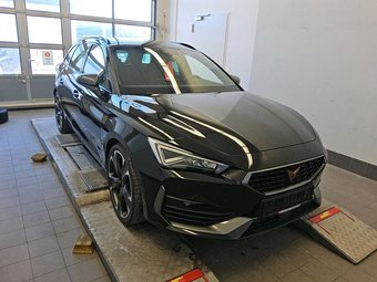 Cupra Leon Leon SP VZ 1.4 TSI e-HYBRID DSG AHK/KAmera/19/