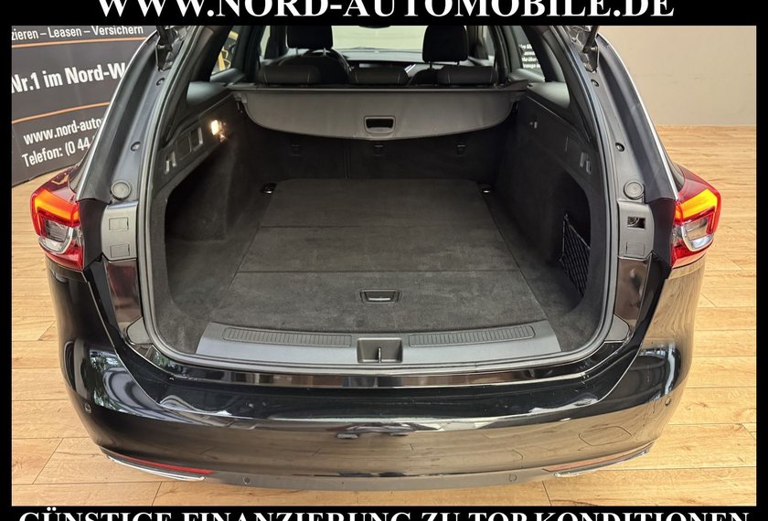 Opel Insignia Insignia B ST 2.0 CDTi Business *LED*AHK*NAV*SHZ