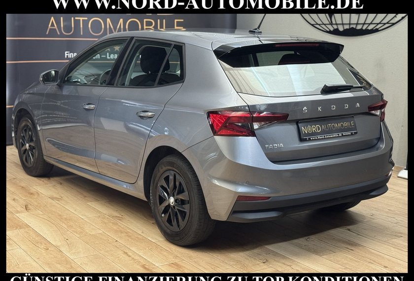 Skoda Fabia Fabia Ambition 1.0 TSI LED/PDC/Klima/15Zoll
