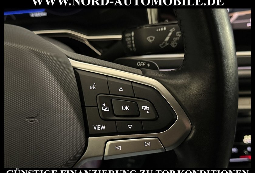 Volkswagen Polo Polo 1.0 TSI R-Line DSG Kamera/Navi/LED/17/