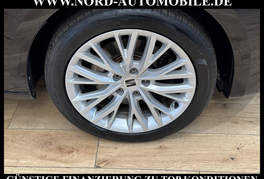 Seat Leon Leon SP XCELLENCE 1.4 TSI e-HYBRID Kamera/LED/17