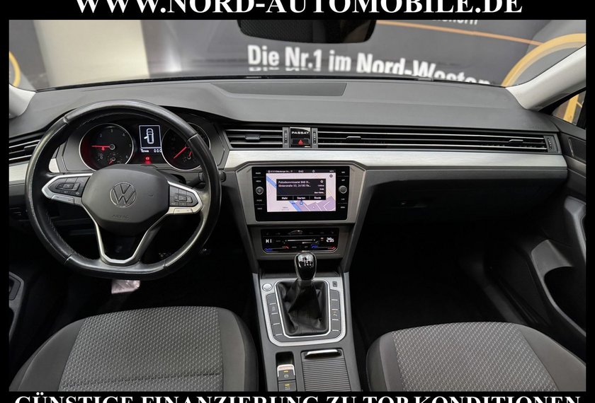 Volkswagen Passat Variant Passat Variant 2.0 TDI Kamera/AHK/Navi/LED