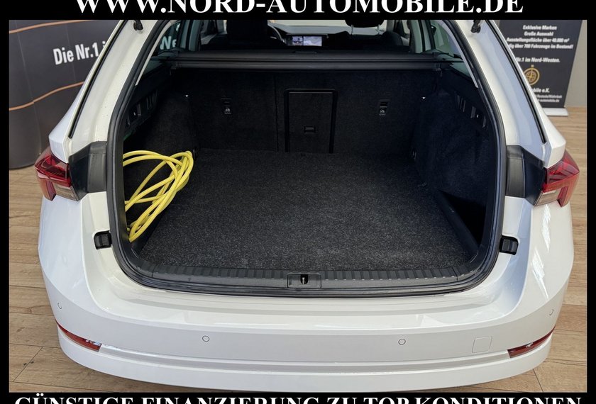 Skoda Octavia Octavia iV Combi Style 1.4 TSI DSG Head-Up/Matri