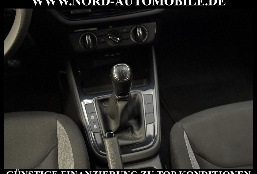 Skoda Fabia Fabia Active 1.0 MPI LED/Klima/PDC/Spurhalte