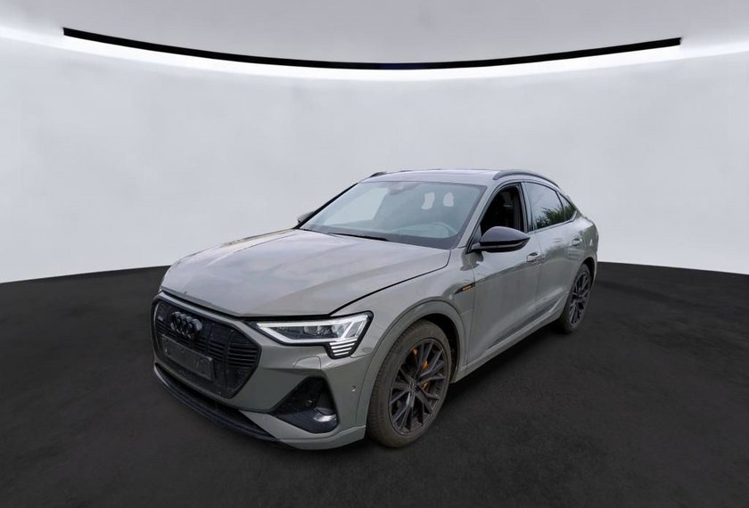 Audi e-tron e-tron Sportback S-Line Black Edition UPE111/21