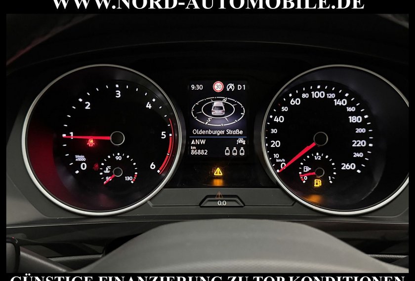 Volkswagen Tiguan Tiguan Life 2.0 TDI DSG AHK/Kamera/Navi/LED