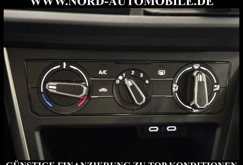 Volkswagen Polo Polo 1.0 Life Navi/LED/PDC/Dig.Cockpit