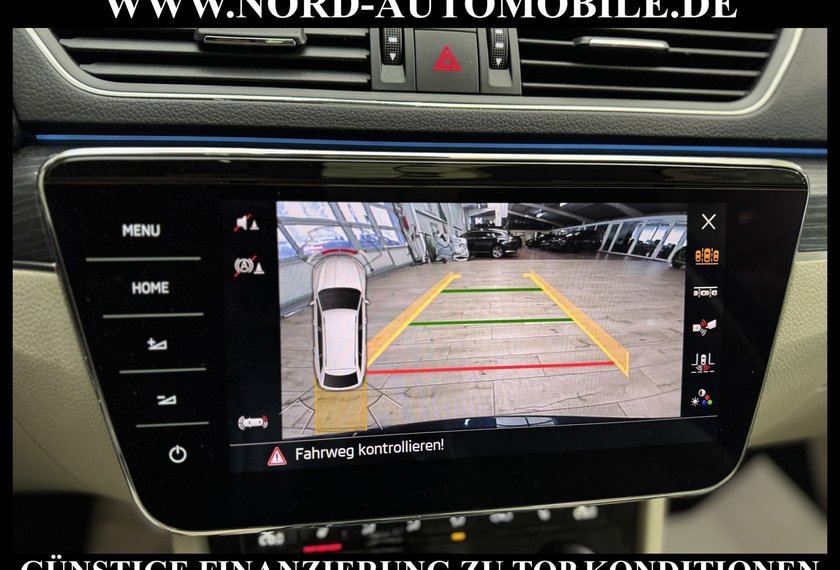 Skoda Superb Superb Combi 2.0 TDI DSG Premium *AHK*Pano*StHz*